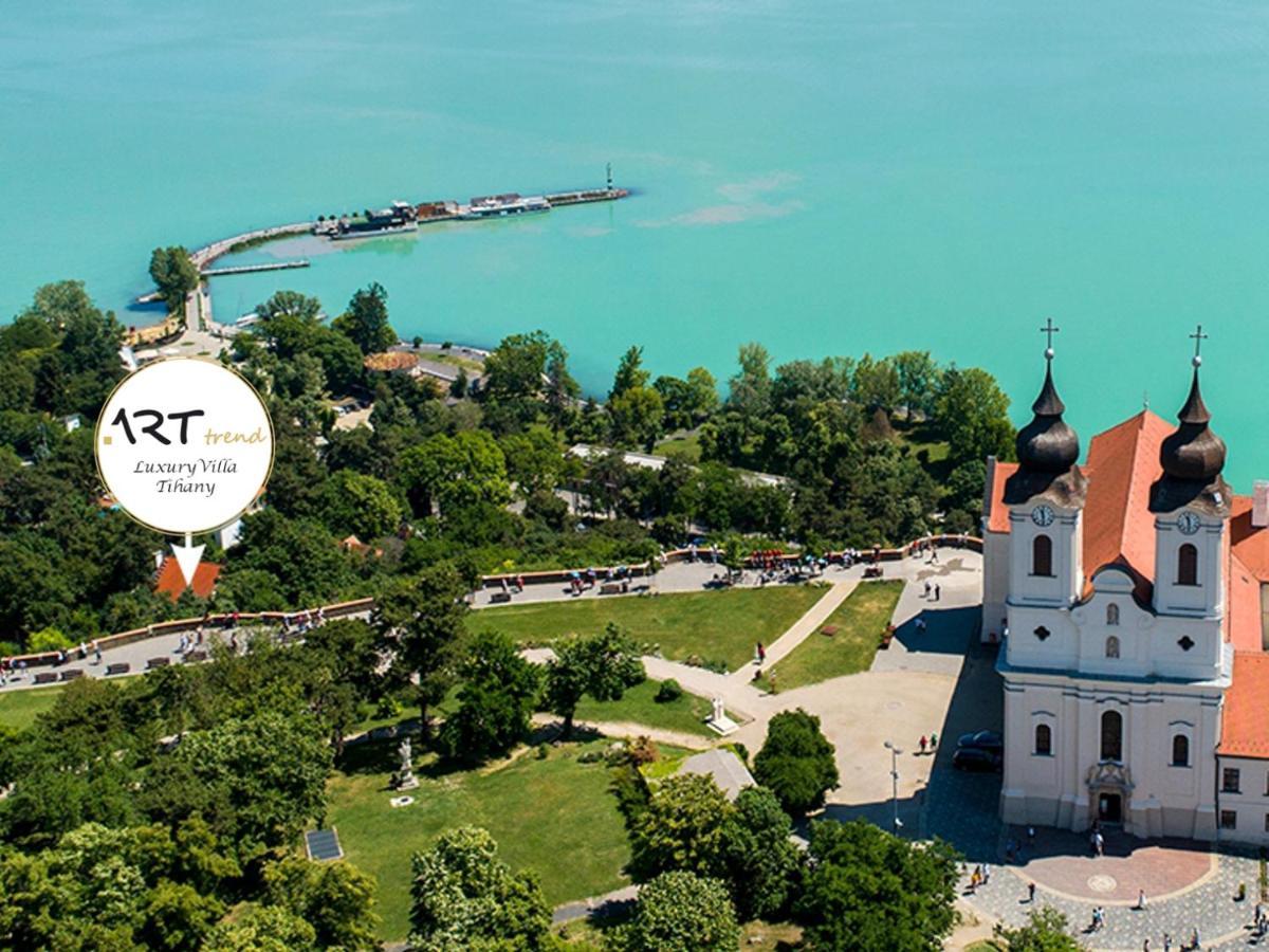 Arttrend Luxury Villa Тихань Экстерьер фото